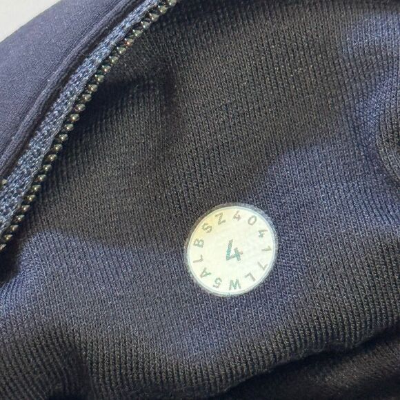 Lululemon Tight Stuff II 25" Leggings Navy Size 4 Yoga Running Womens - Picture 7 of 7